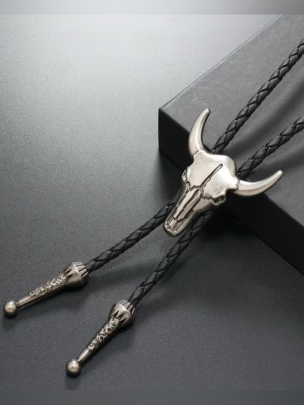 Western Bolo Tie